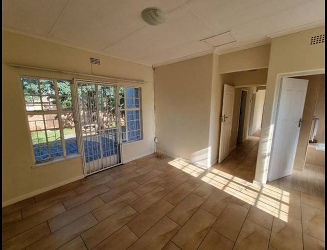 4 BEDROOM HOUSE FOR SALE IN HENLEY-ON-KLIP